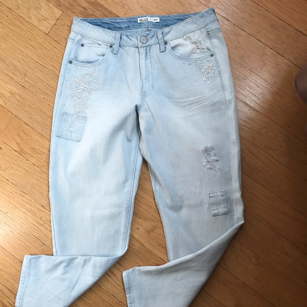 Mudd Distressed Embroidered Tomeboy Jeans